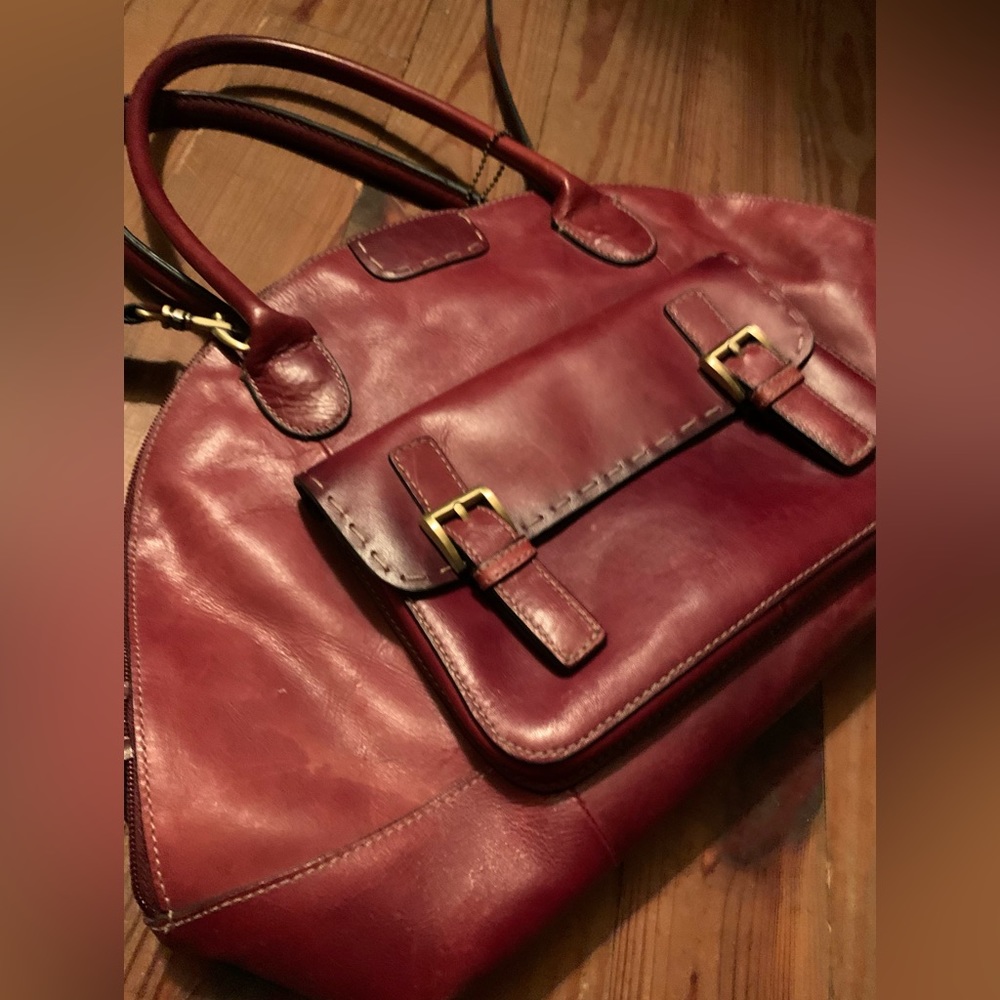 Burgundy Pursuit Ltd Leather Purse